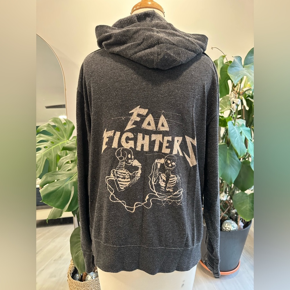 Foo Fighters • Concert Sweatshirt • Dark Gray Zip-Up Hoodie  • Skeleton Design